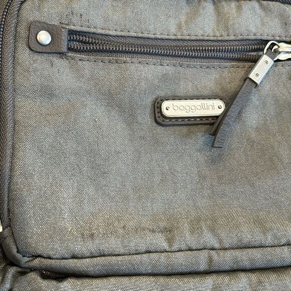 Baggalini grey city cross bag - Picture 5 of 6